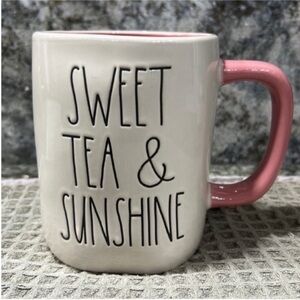 NWT Rae Dunn “SWEET TEA & SUNSHINE” 16 oz Mug Pink Handle